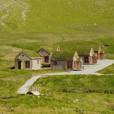 Mulafossur Cottages By Famous Waterfall In Gasadalur Exterior photo